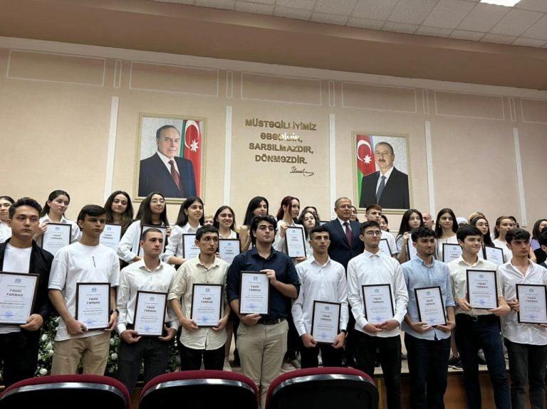 Qəbul imtahanlarında yüksək bal toplayan məzunlarımızla görüş